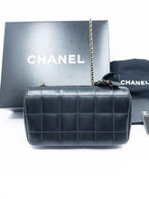 Load image into Gallery viewer, CHANEL Chain bag 2way camellia chocolate bar lambskin 

